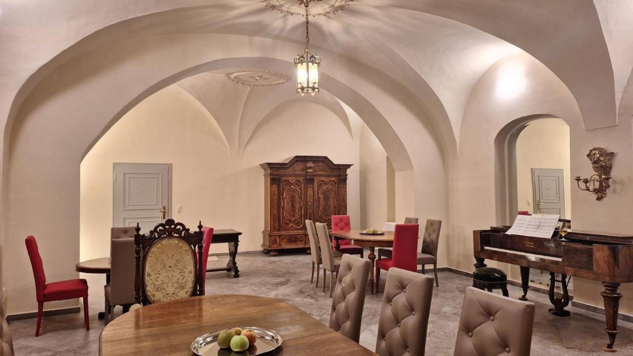 Stadtpalais Familien-Suite 4 Zimmer Mit Galerie Maximal 6 Personen Баутцен Экстерьер фото